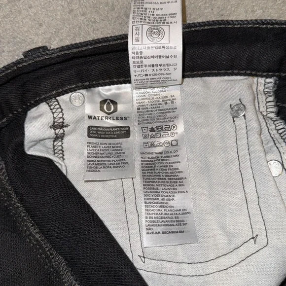 Levi’s 550 Relaxed Fit Jeans - Picture 5 of 6